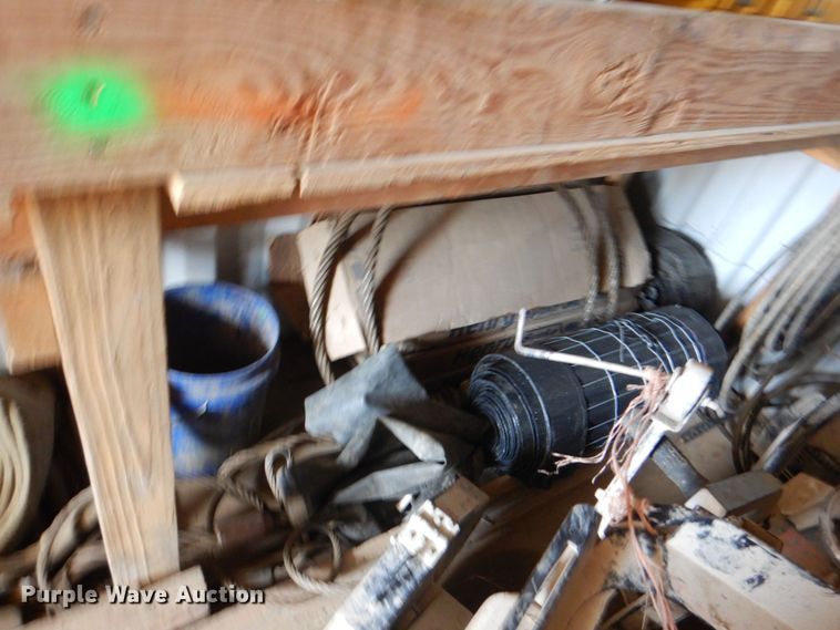 image for item DH7373 2004  storage container