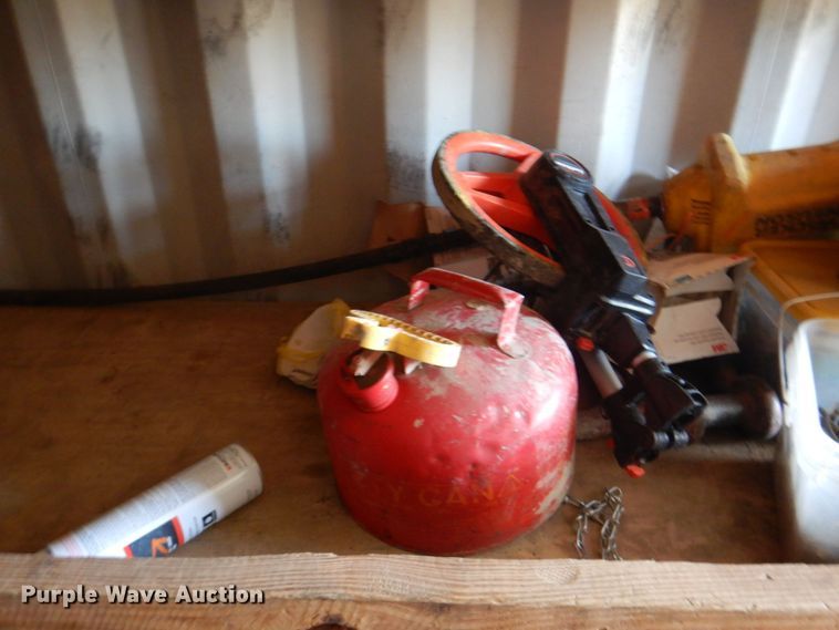 image for item DH7373 2004  storage container