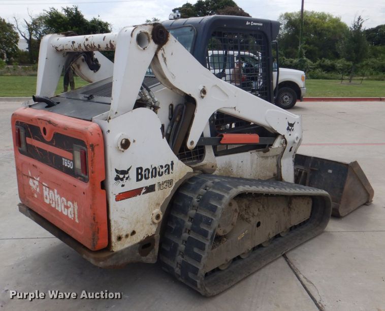 image for item DH7375 2012 Bobcat T650  tracked skid steer loader