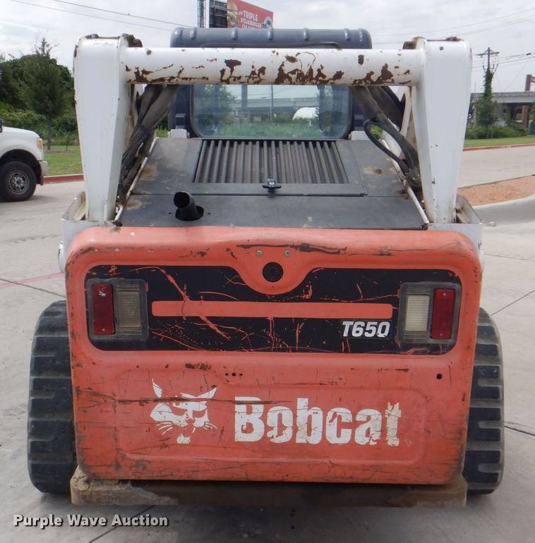 image for item DH7375 2012 Bobcat T650  tracked skid steer loader