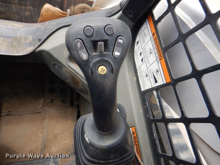 image for item DH7375 2012 Bobcat T650  tracked skid steer loader