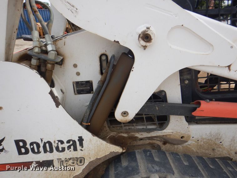 image for item DH7375 2012 Bobcat T650  tracked skid steer loader