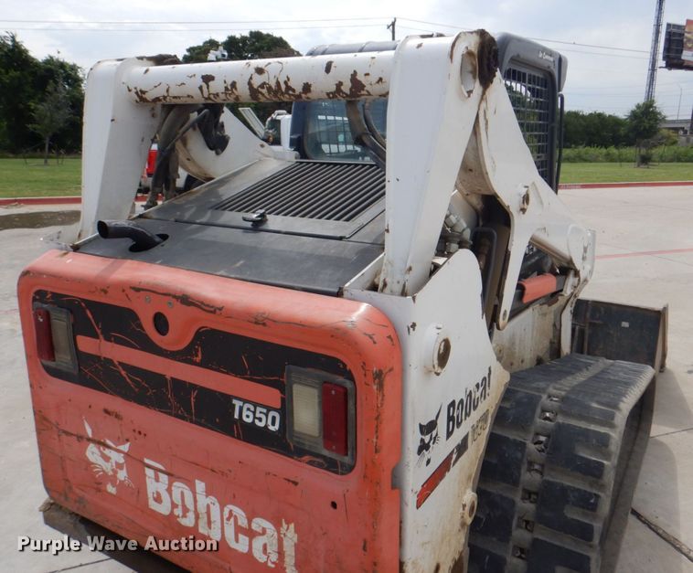 image for item DH7375 2012 Bobcat T650  tracked skid steer loader