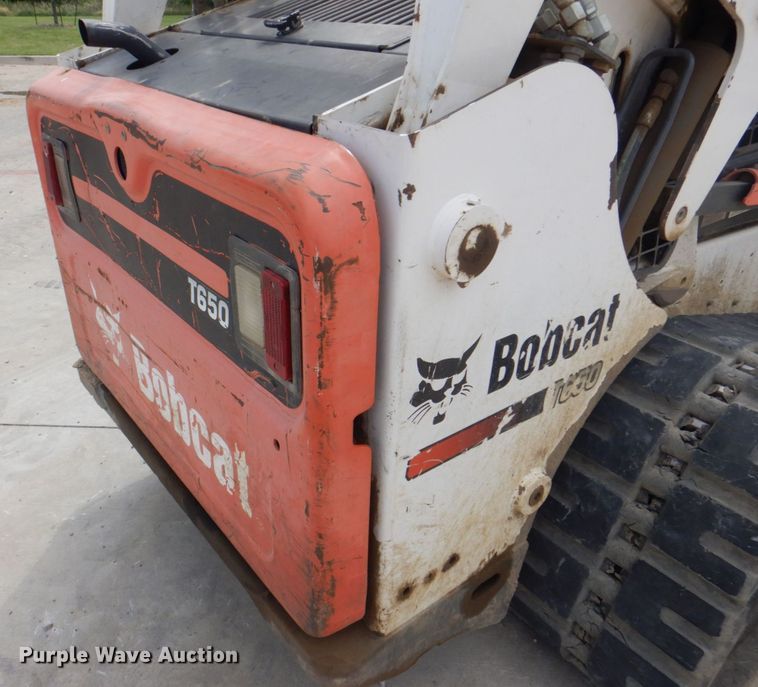 image for item DH7375 2012 Bobcat T650  tracked skid steer loader