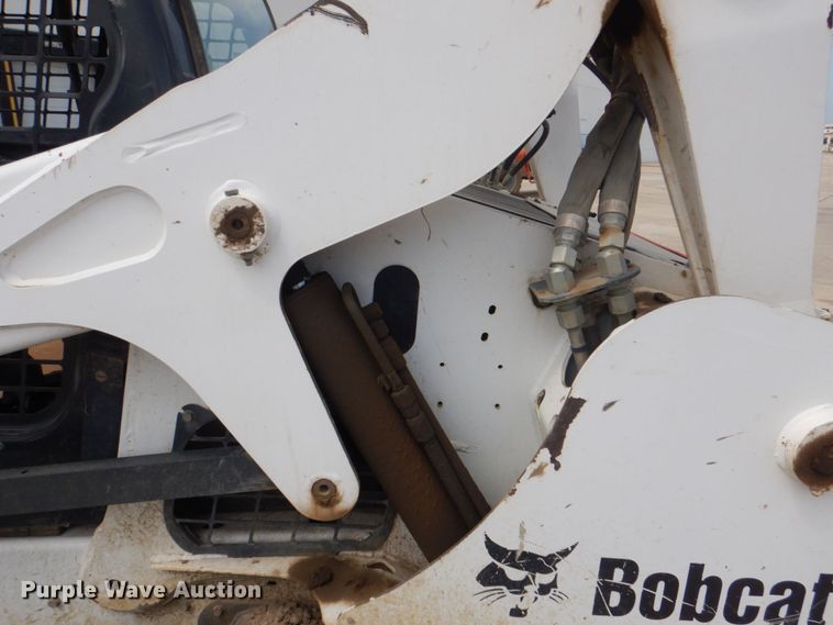 image for item DH7375 2012 Bobcat T650  tracked skid steer loader