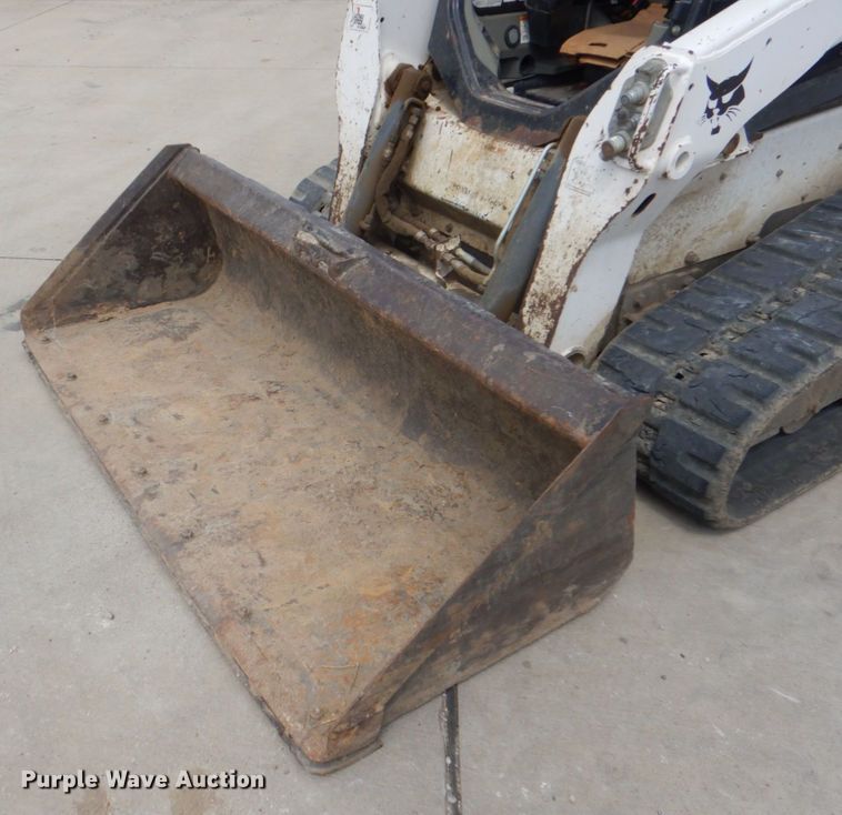 image for item DH7375 2012 Bobcat T650  tracked skid steer loader