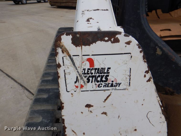 image for item DH7375 2012 Bobcat T650  tracked skid steer loader