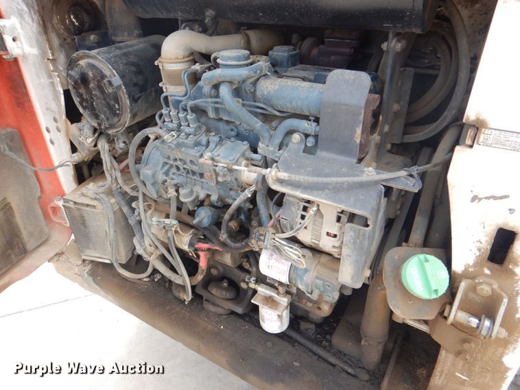 image for item DH7375 2012 Bobcat T650  tracked skid steer loader