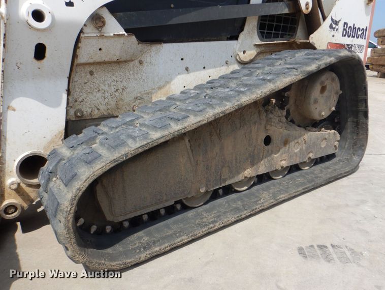 image for item DH7375 2012 Bobcat T650  tracked skid steer loader