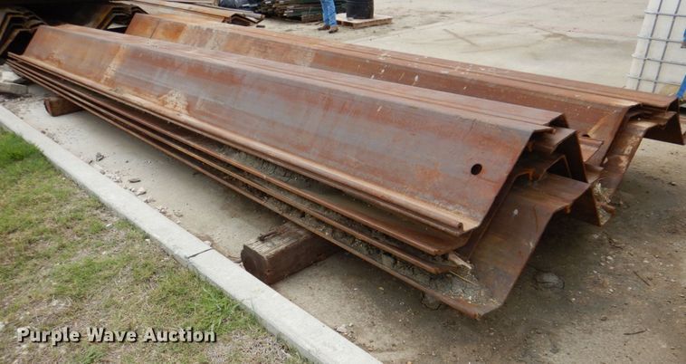 image for item DP4065 (7) sets of steel piling