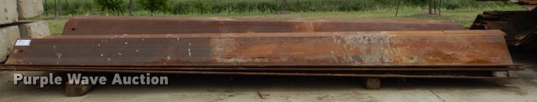 image for item DP4065 (7) sets of steel piling