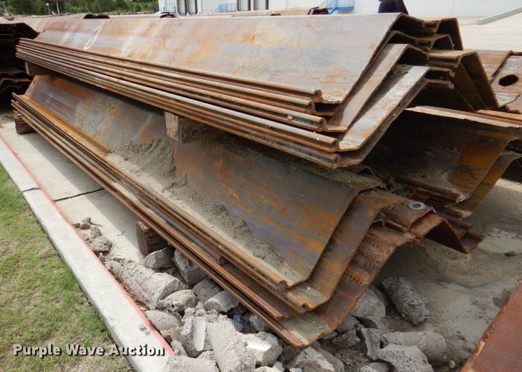 image for item DP4066 (16) sets of steel piling