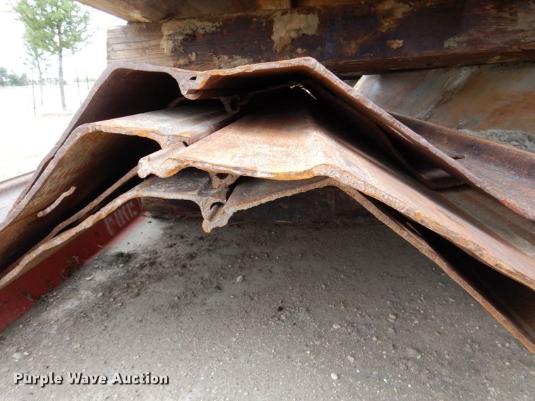 image for item DP4068 (20) sets of sheet piling