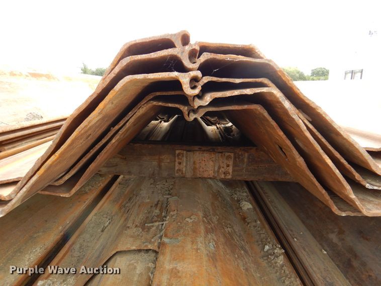 image for item DP4069 (20) sets of sheet piling