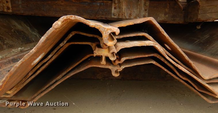 image for item DP4069 (20) sets of sheet piling