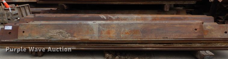 image for item DP4071 (10) sets of sheet piling