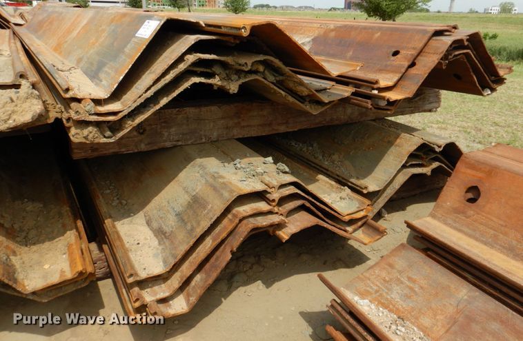 image for item DP4072 (20) sets of steel piling