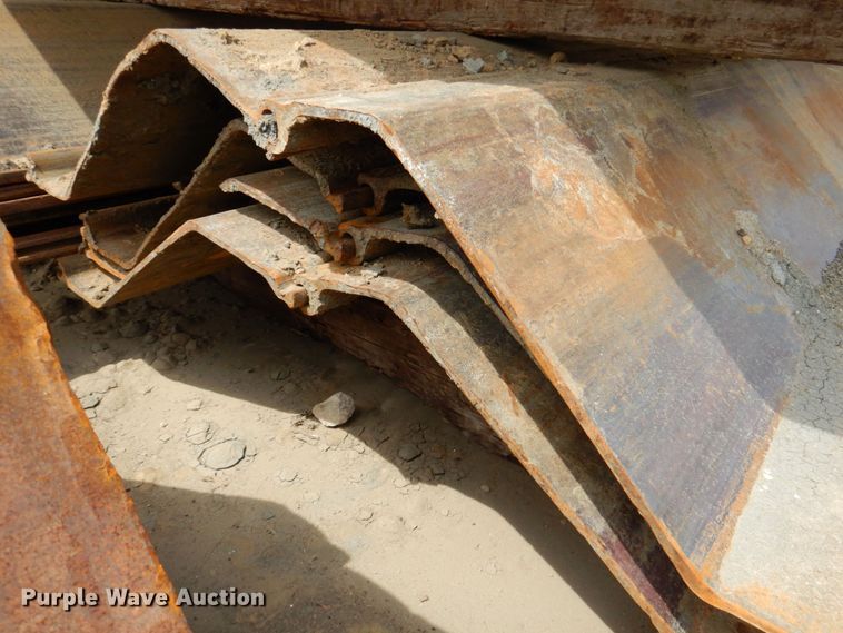 image for item DP4072 (20) sets of steel piling