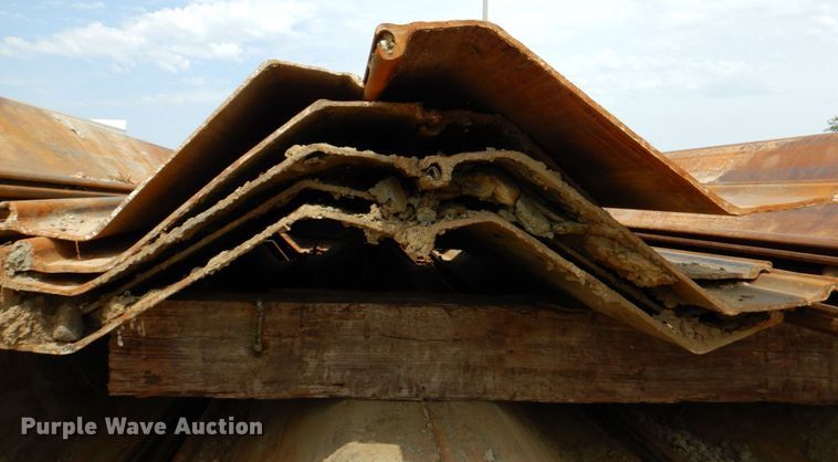 image for item DP4072 (20) sets of steel piling
