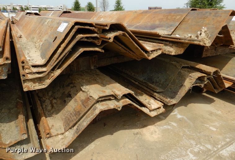 image for item DP4073 (20) sets of steel piling