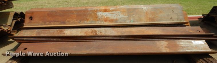 image for item DP4076 (7) sets of sheet piling