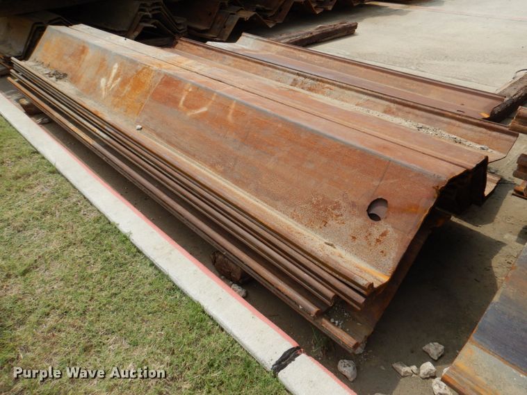 image for item DP4076 (7) sets of sheet piling