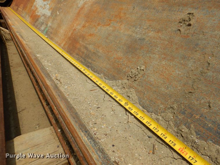 image for item DP4076 (7) sets of sheet piling