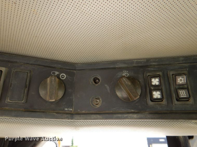 image for item DP4096 2000 Caterpillar 950G  wheel loader