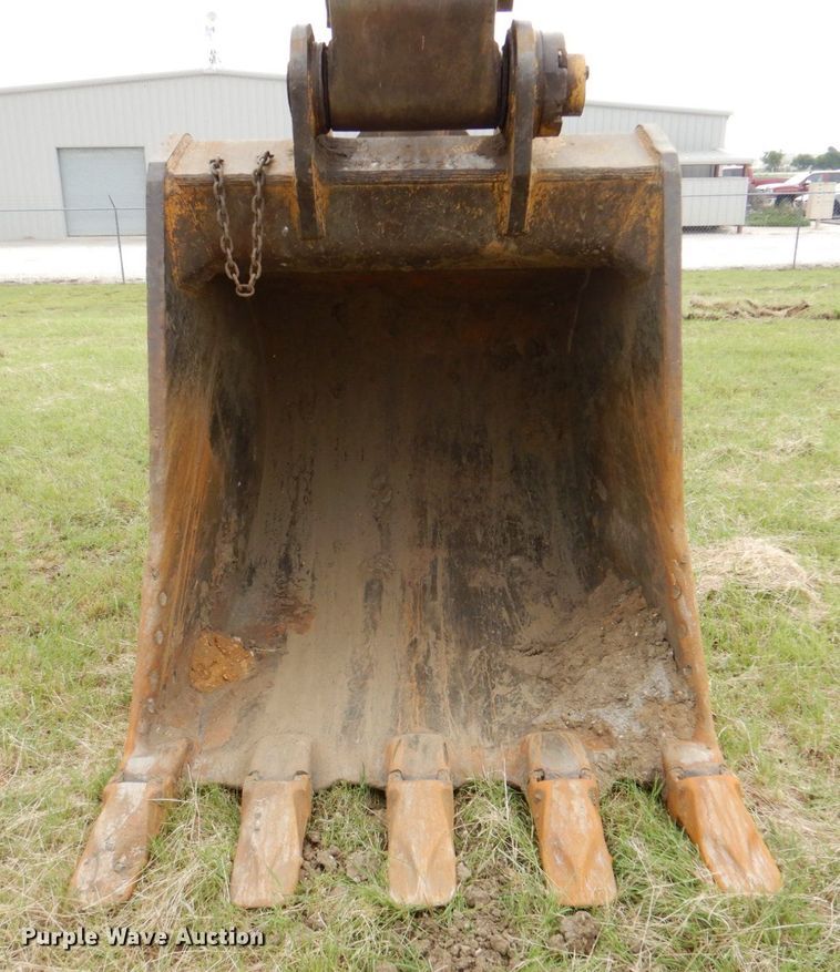 image for item DP4148 2006 Komatsu PC600LC-8  excavator