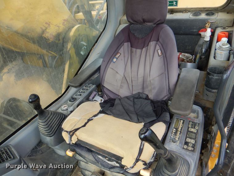 image for item DP4148 2006 Komatsu PC600LC-8  excavator