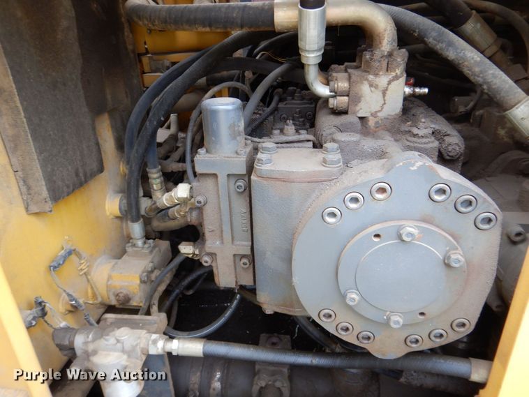 image for item DP4148 2006 Komatsu PC600LC-8  excavator