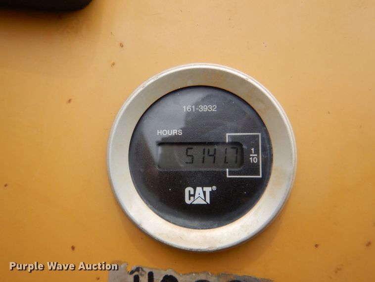 image for item DP4149 2007 Caterpillar D4G LGP  dozer