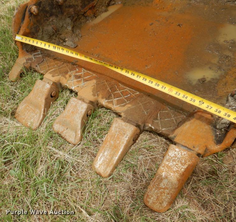 image for item DP4150 1999 Komatsu PC200-6B  excavator