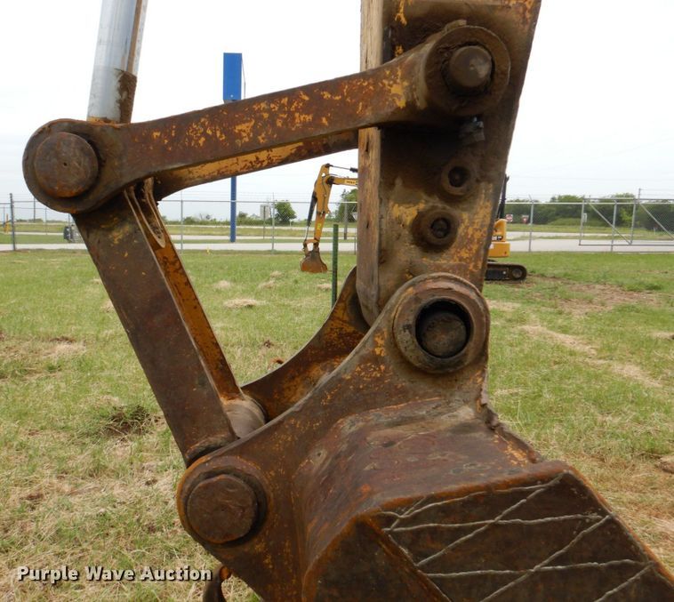 image for item DP4150 1999 Komatsu PC200-6B  excavator