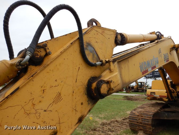 image for item DP4150 1999 Komatsu PC200-6B  excavator