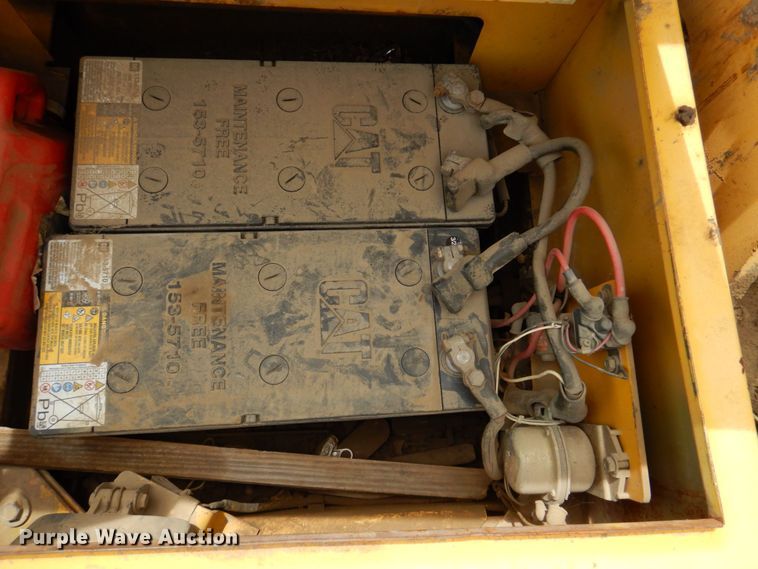 image for item DP4150 1999 Komatsu PC200-6B  excavator