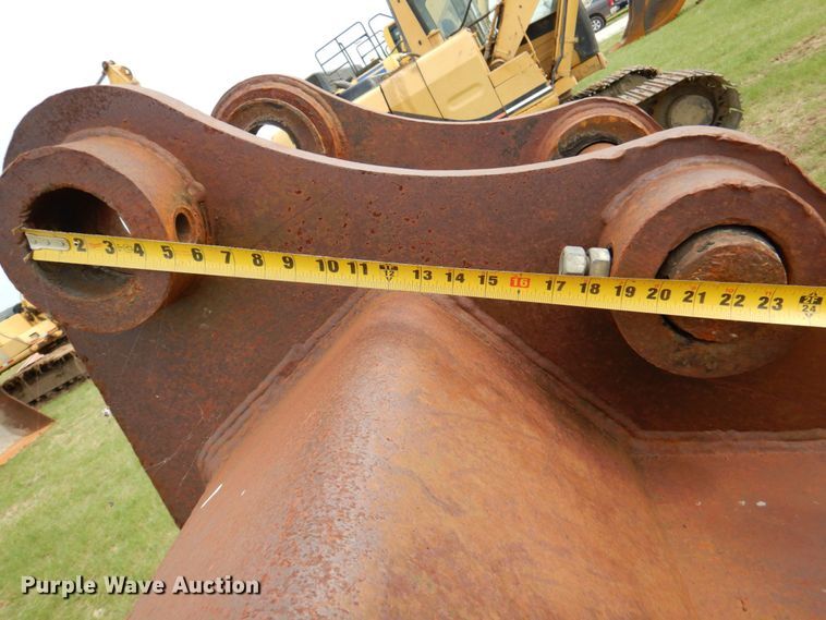 image for item DP4157 Werk-Brau  52"W excavator bucket