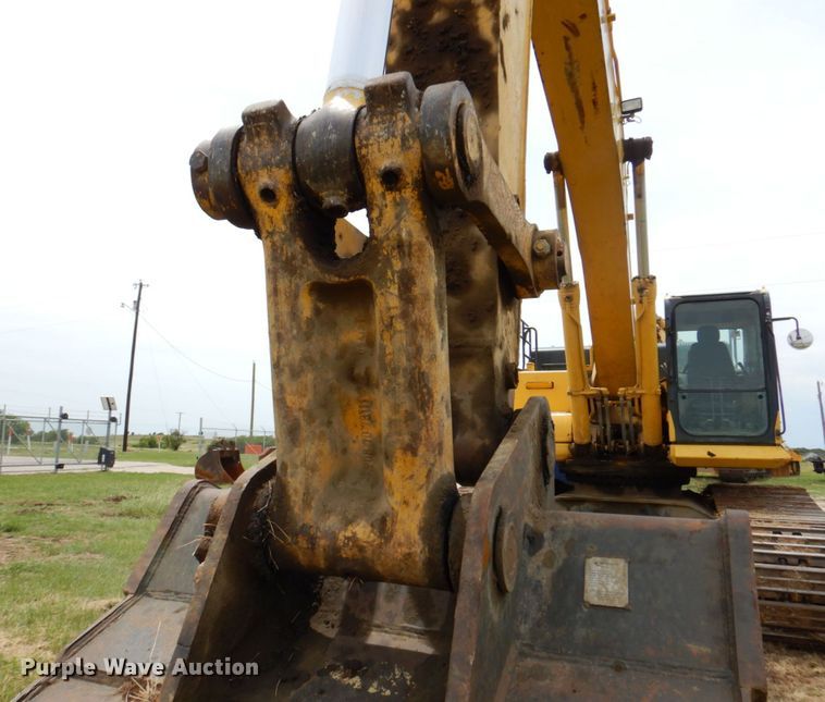 image for item DP4160 2014 Komatsu PC490LC-10  excavator