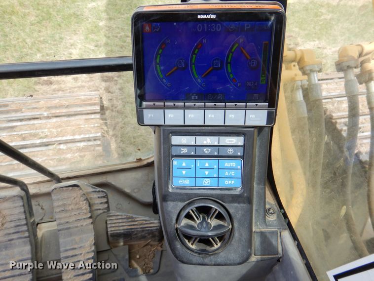 image for item DP4160 2014 Komatsu PC490LC-10  excavator