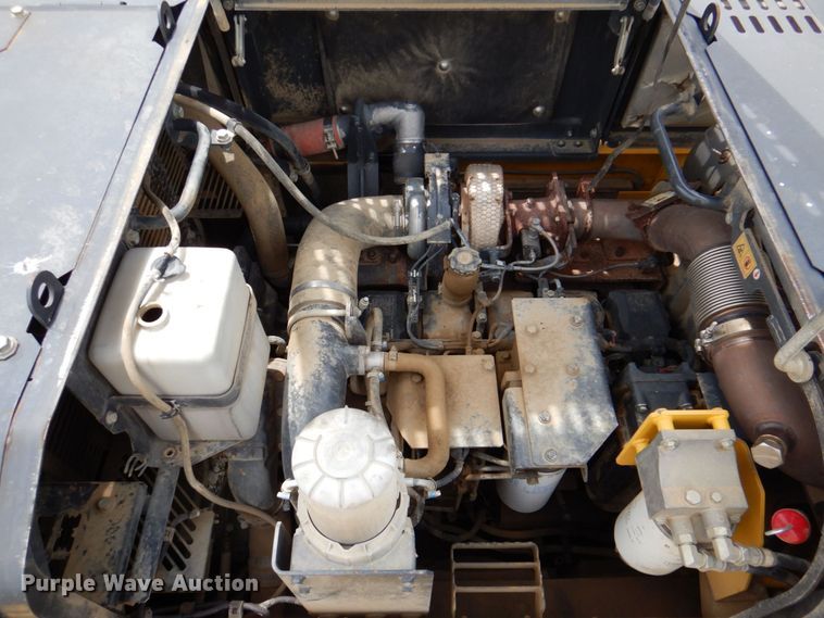 image for item DP4160 2014 Komatsu PC490LC-10  excavator