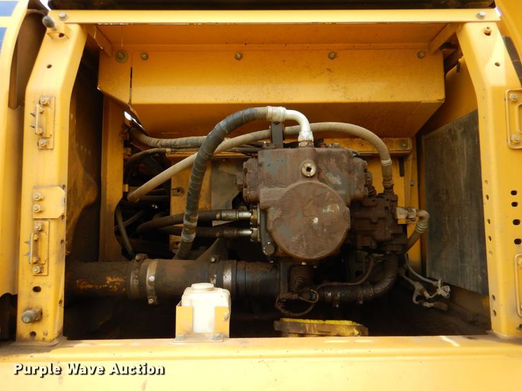 image for item DP4160 2014 Komatsu PC490LC-10  excavator