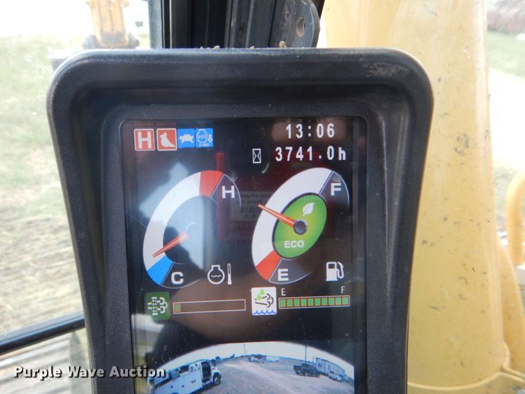 image for item DP4161 2018 Kobelco SK300LC-10  excavator