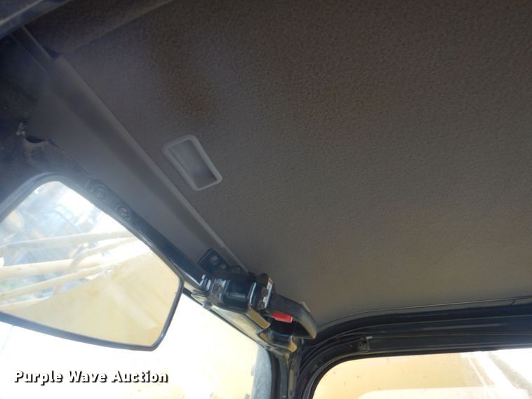 image for item DP4161 2018 Kobelco SK300LC-10  excavator