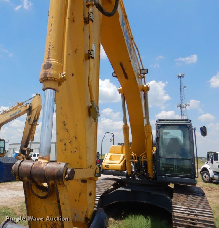 image for item DP4161 2018 Kobelco SK300LC-10  excavator