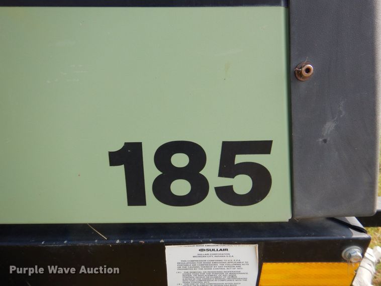 image for item DR1840 2018 Sullair 185D DPQ KU4F  air compressor