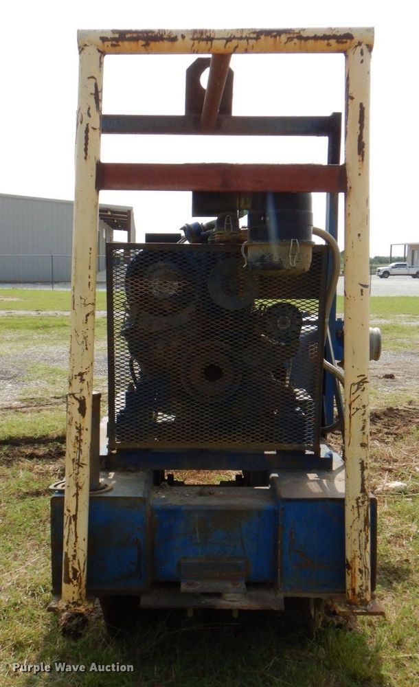 image for item DR1843 Barco F3L914  water pump