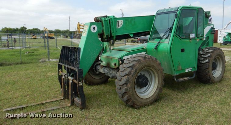 image for item DR1847 2011 JLG 8042  telehandler