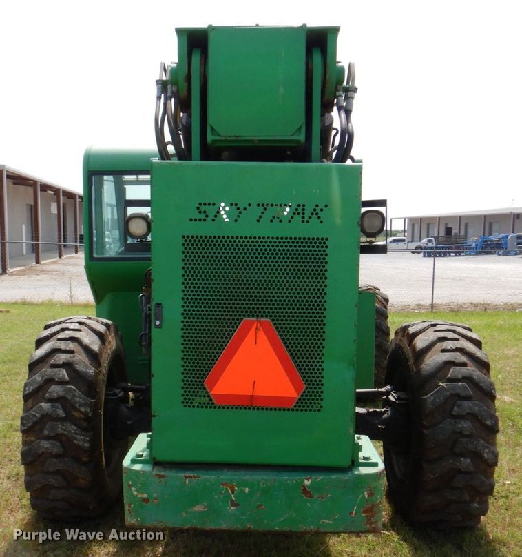 image for item DR1847 2011 JLG 8042  telehandler