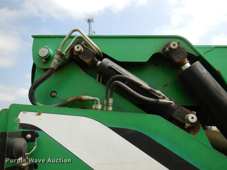 image for item DR1847 2011 JLG 8042  telehandler