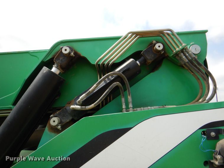 image for item DR1847 2011 JLG 8042  telehandler